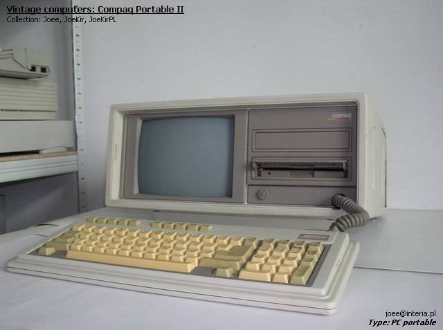 Compaq Portable II - 20.jpg